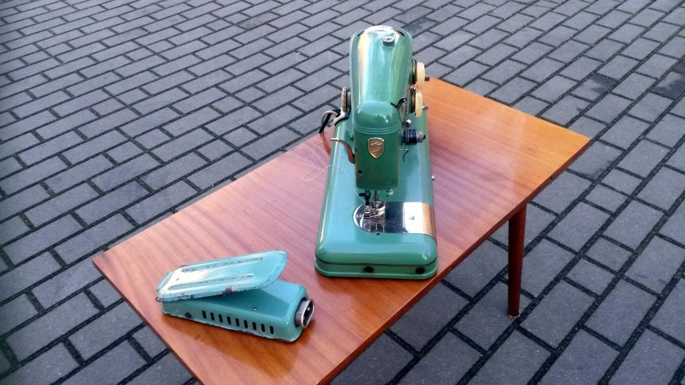Maszyna do szycia Tuła CCCP Design lata 50 60 PRL