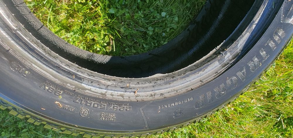 Opony zimowki Goodyear Ultragrip performers 8