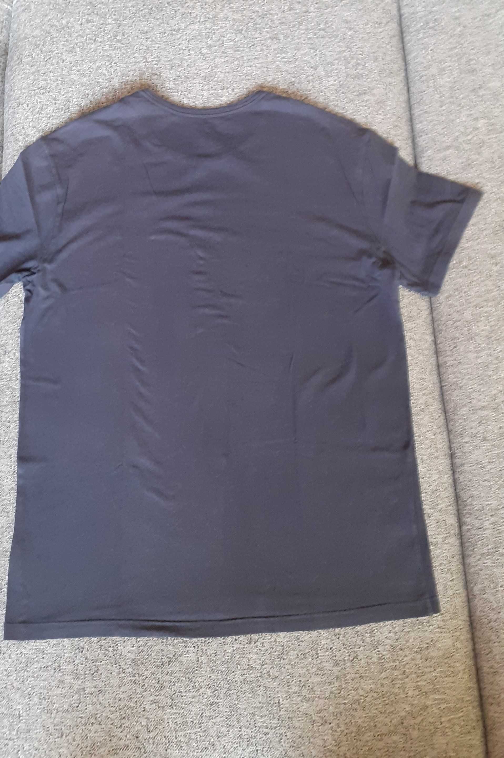 T-shirt męski Emporio Armani, rozm. M.