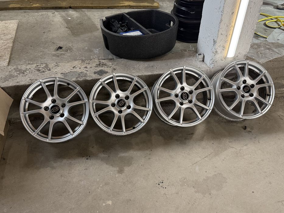 Диски Kia 5x114.3 R16