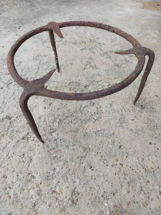 Trempe e base em ferro
