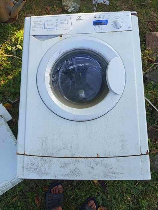 Стиральная машинка Индезит