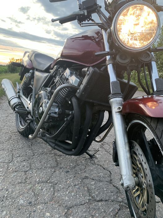Продам Honda CB400SF