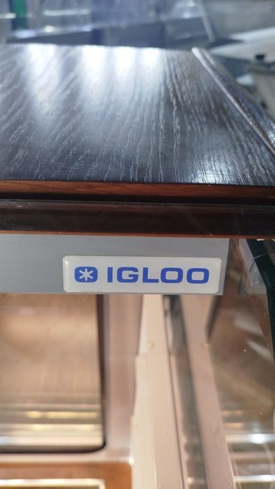 Витрина холодильная. Эксклюзив. 70.см ширина.