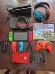 Nintendo Switch konsola dodatki, stan bdb