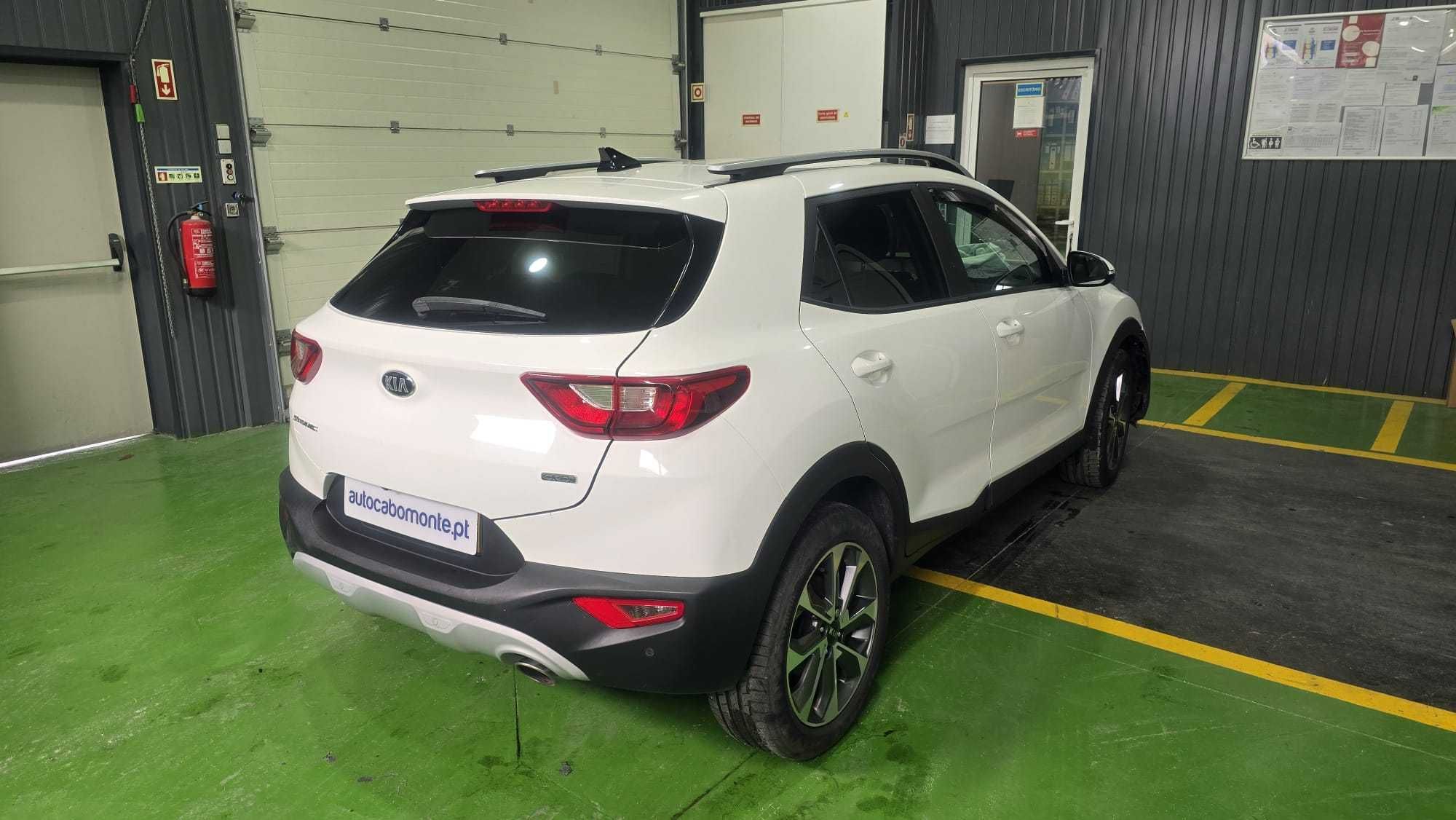 Kia Stonic 1.6 CRDI - Salvado
