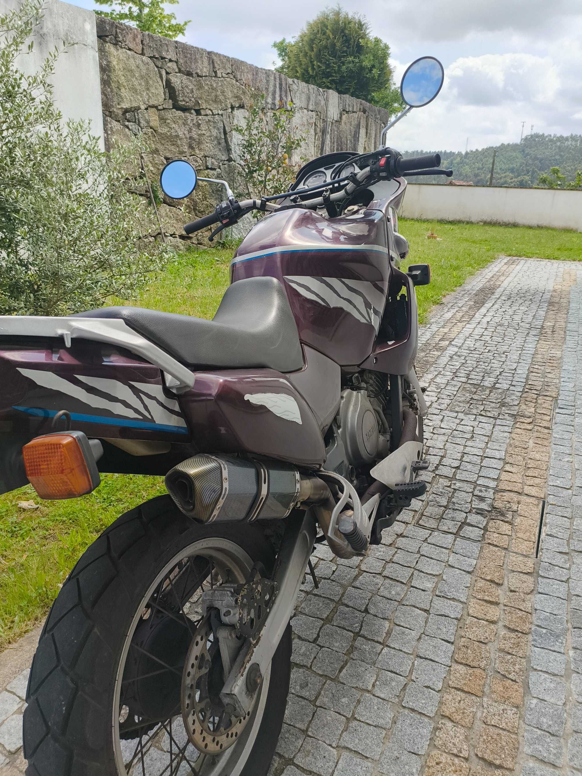 Yamaha XTZ 750 Super Tenere
