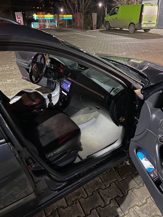 Продам Рено Лагуна 2