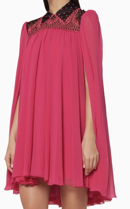 Сукня від Lorenzo Serafini