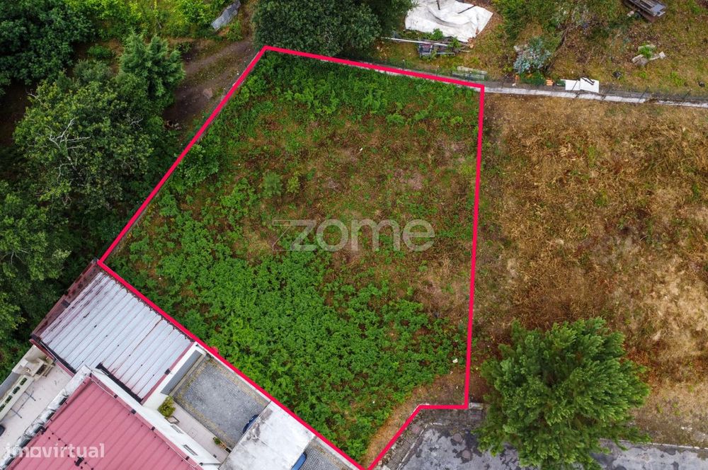 Terreno urbano para construção com 500 m2 na Lage - Vila Verde