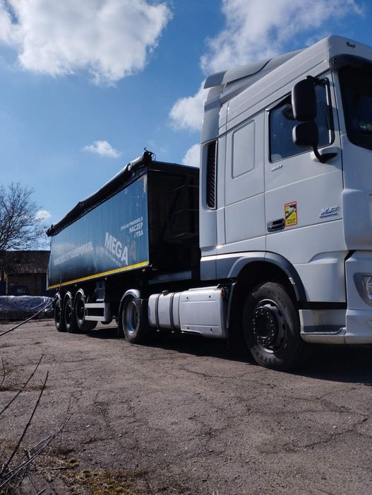 Напівпричі Mega 2007 року intrax