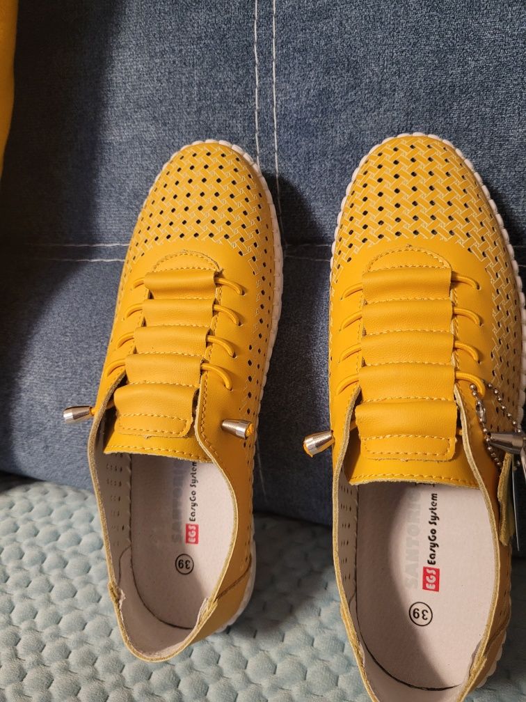 Sprzedam buty damskie