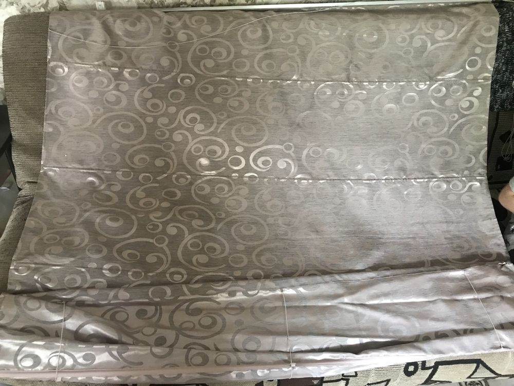 Римская штора из атласной ткани 140/160