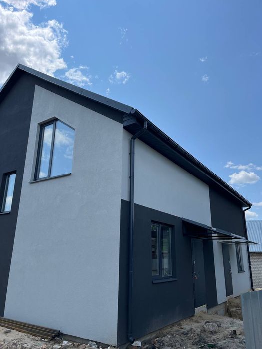 Продаж готових дуплексів в Бучі поблизу школи та Жд