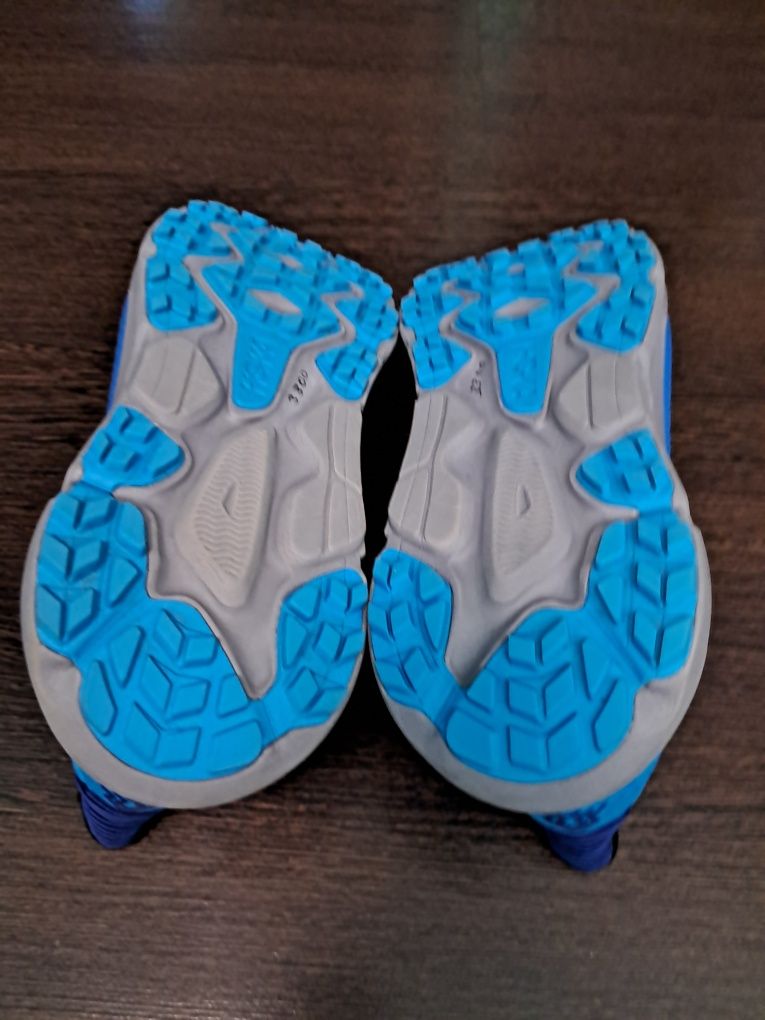 Кросівки Hoka Challenger Atr 7.                 Р 43 1/3. 27..5см