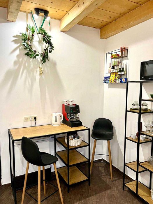 Будинок|Вілла в оренду на березі озера /10 осіб