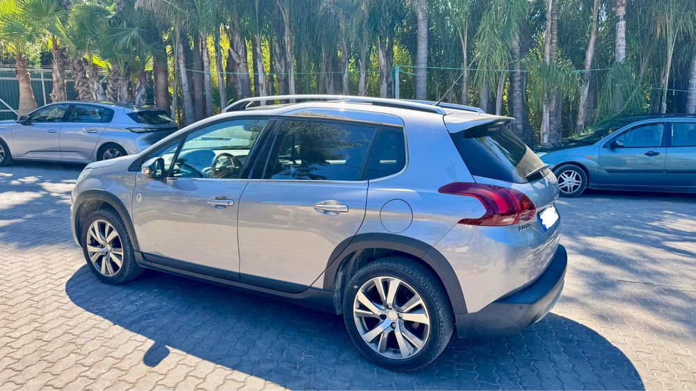 Peugeot 2008 1.2 PureTech GT Line