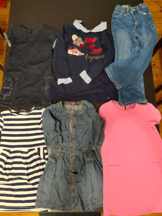Paka ubrań dla dziewczynki w rozmiarze 110-116 (5-6 lat)