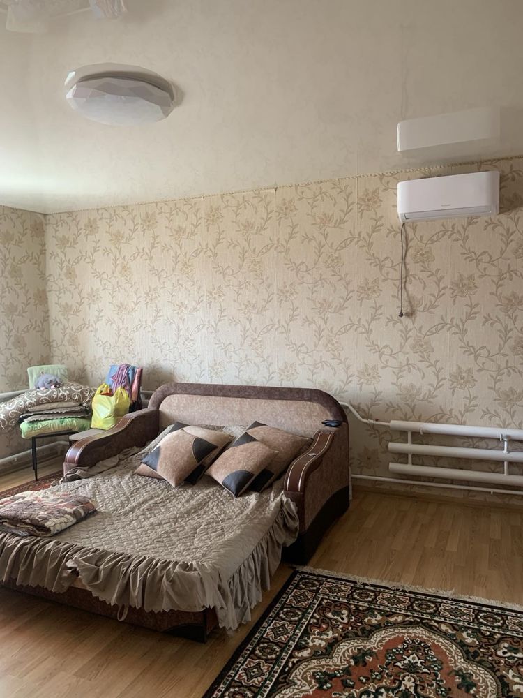 Продам 2 будинки