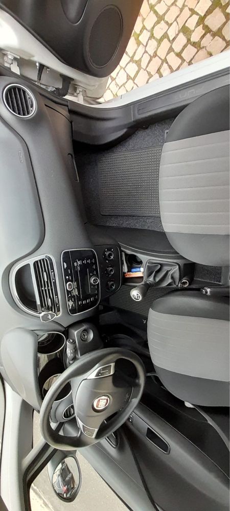 Fiat Punto 2018 - Benfica