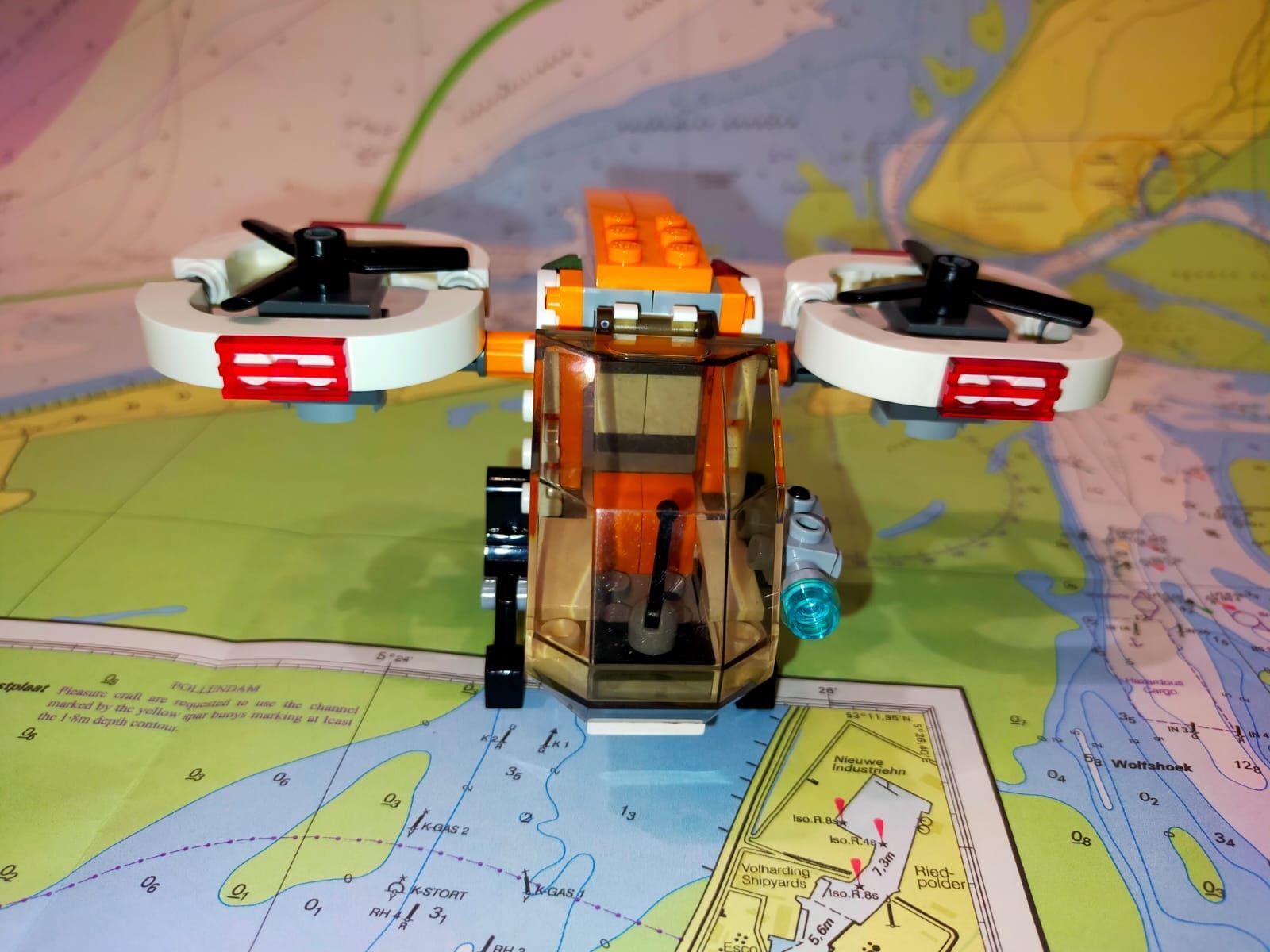 LEGO Creator 3w1 31071 Dron badawczy