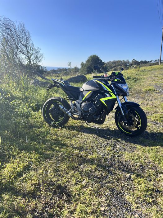 Vendo mota CB1000