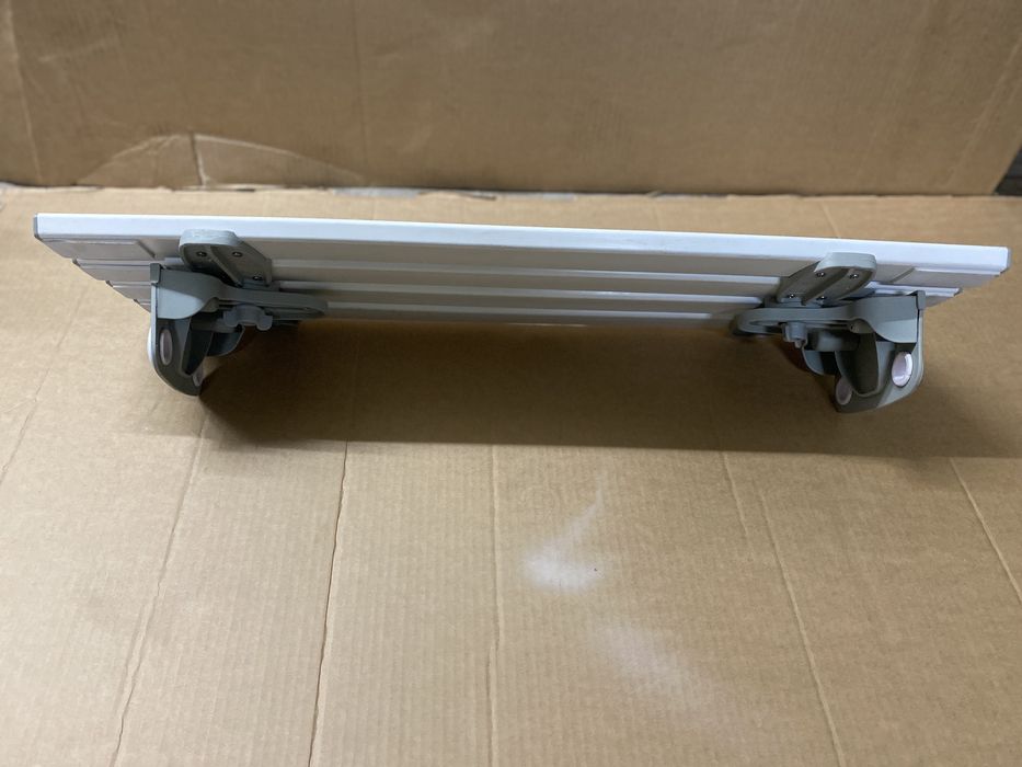 Tábua de banho com ripas NRS Healthcare 711 mm