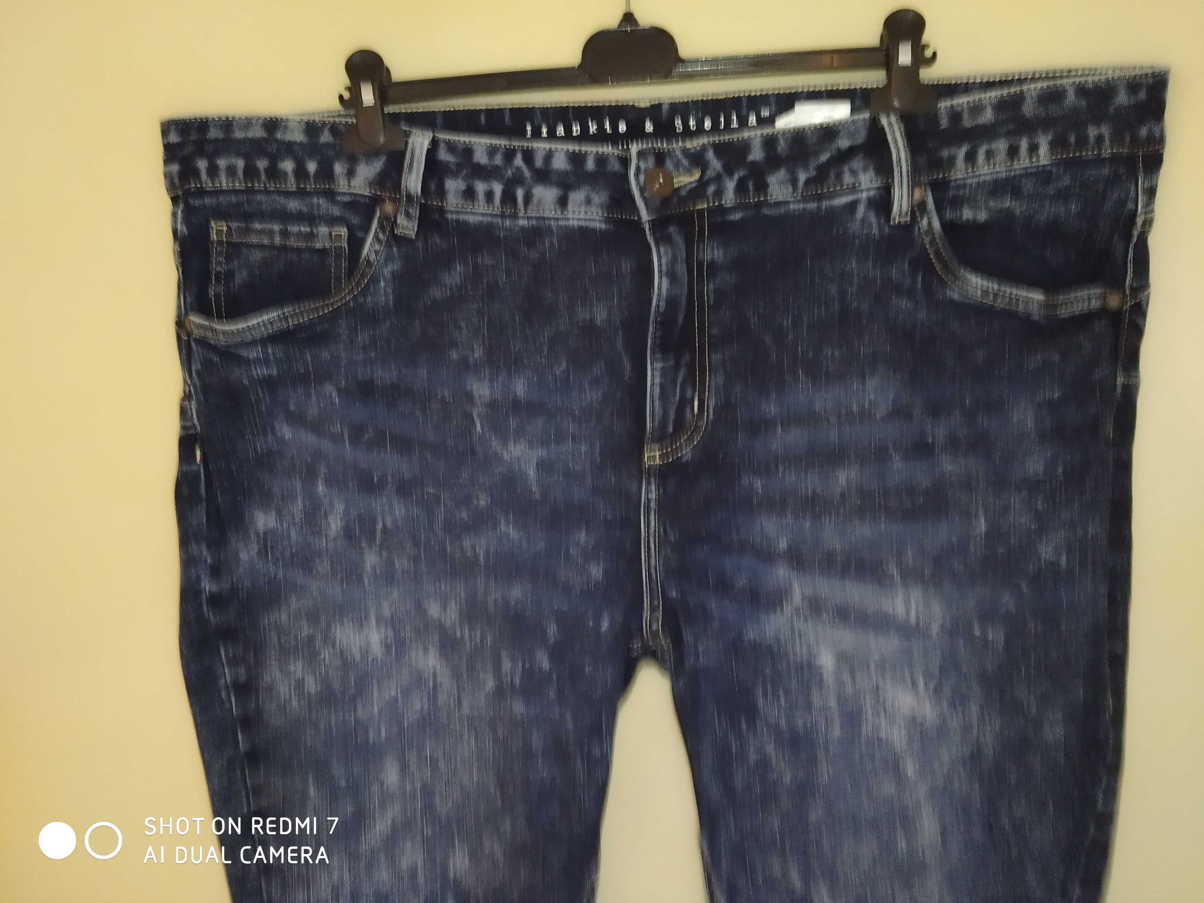 мягкие джинсы варенки р  60 - 62