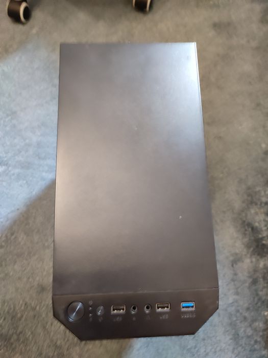 komputer  10400f / GTX1650 4GB / DDR4 16GB / dysk M.2 128GB / WIN11