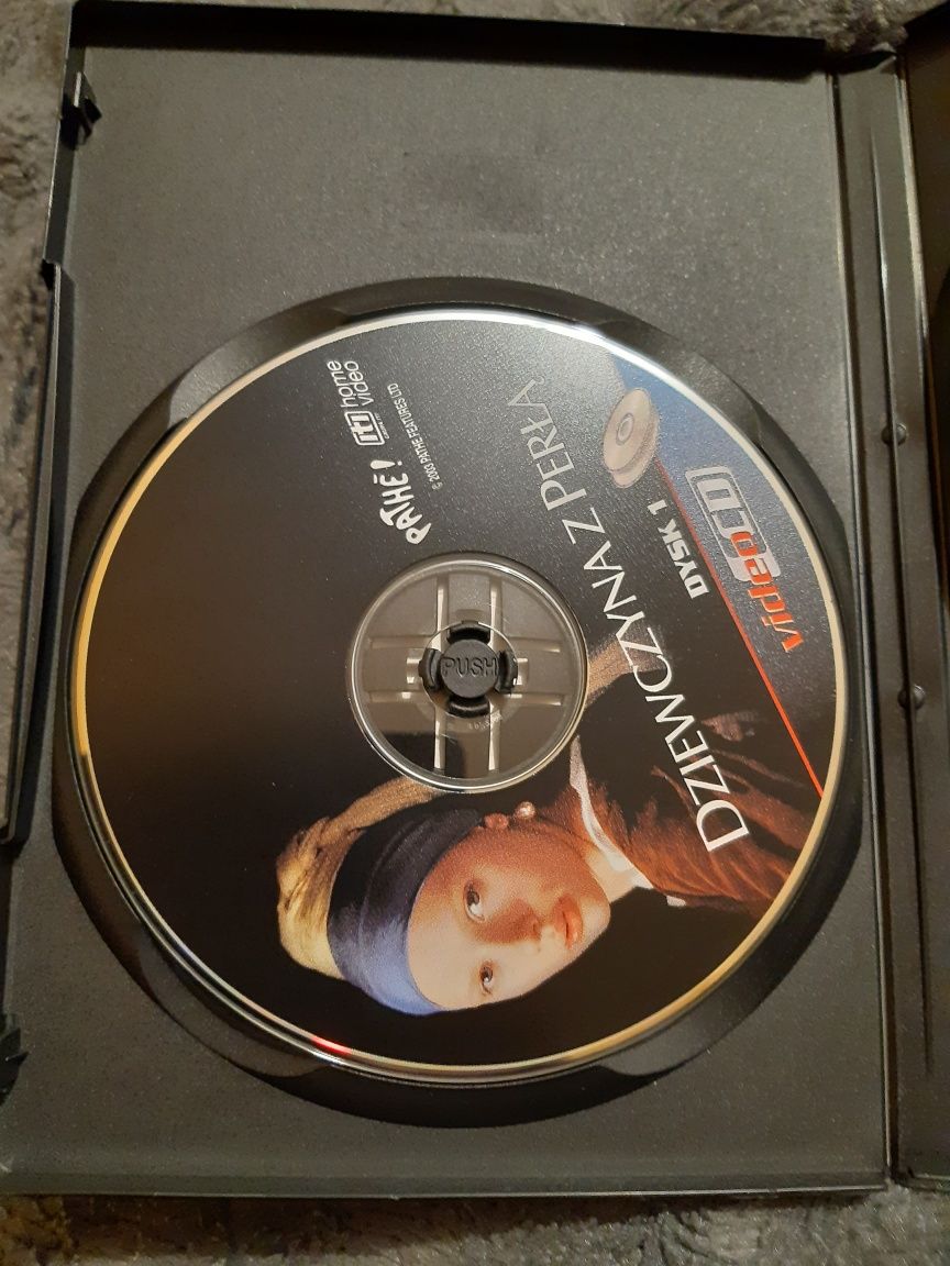 Dziewczyna z perłą (film DVD)