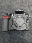 Nikon D200 c/ avaria