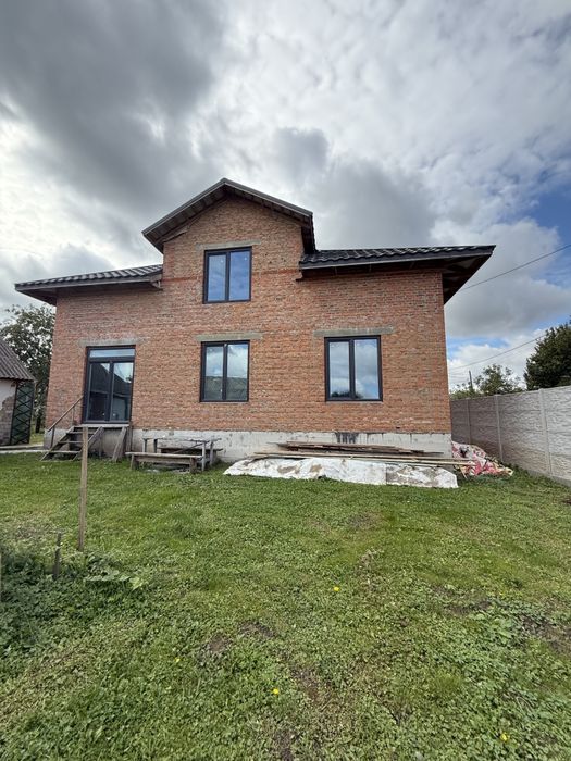 Просторий будинок м.Дубно/р-н М'ясокомбінату