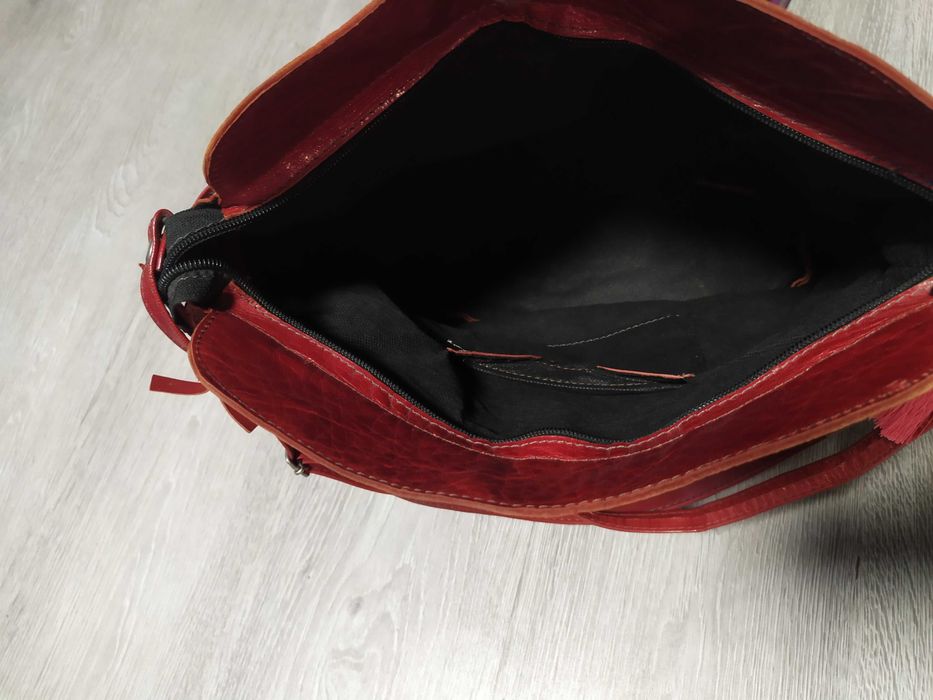 Женская кожаная сумка