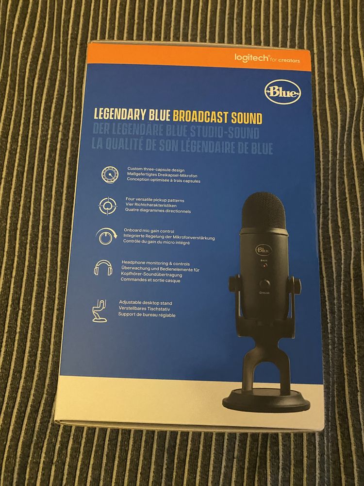 Logitech BLUE YETI Premium Microphone - NOVO