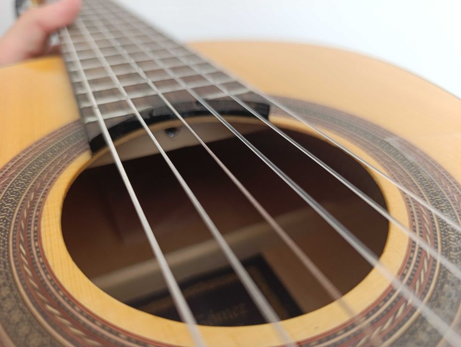 EXCLUSIVO! Guitarra Flamenca Como NOVA