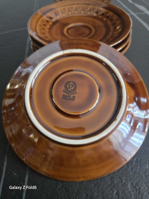 Filiżanki i talerzyki porcelit Chodzież