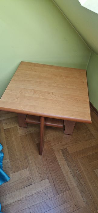 Stolik kawowy drewniany