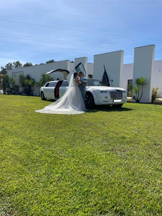 Aluguer de Limousines e Viaturas de Luxo