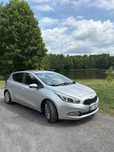 Kia Ceed Niezawodna Kia Ceed II, bieżący serwis, hak, radio multimedialne