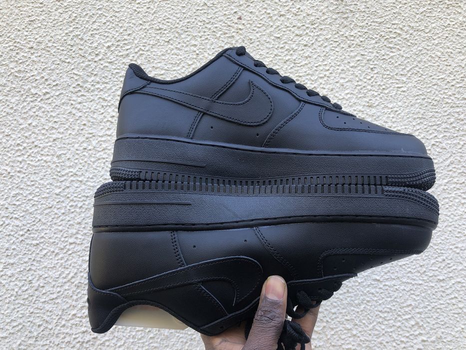 Tenis Nike Air Force 1 ( número 41, Cor preto