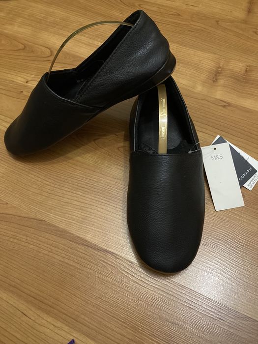 Тапки кожаные Autograph размер 39 стелька 25.НОВЫЕ.