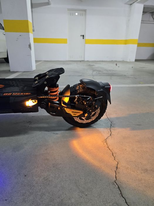 Trotinete Elétrica KUKIRIN G2 Master — NOVA, selada na caixa (2000 W,