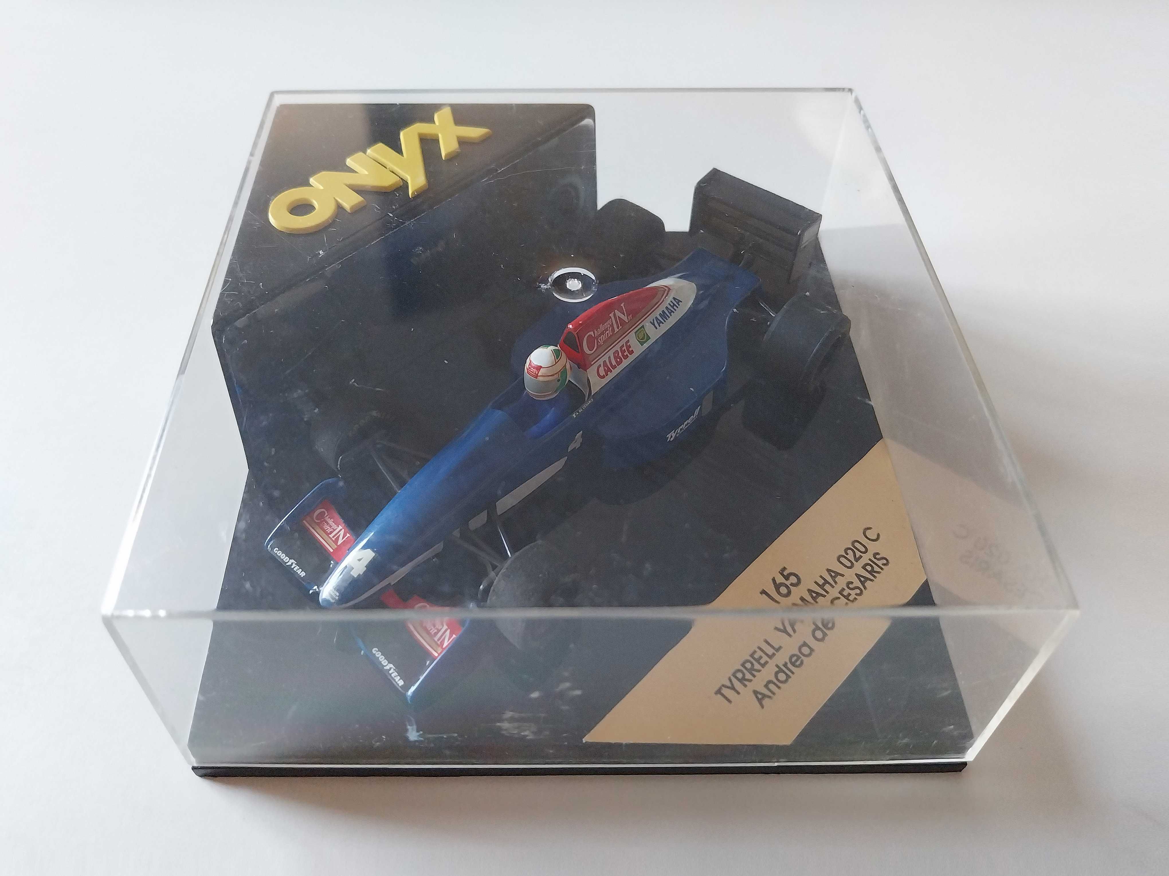 miniatura 1/43 TYRRELL 020C Andrea De Cesaris (1992) | edição Onyx