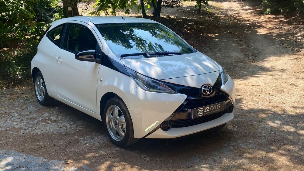 Toyota Aygo 1.0 X-Play Plus
