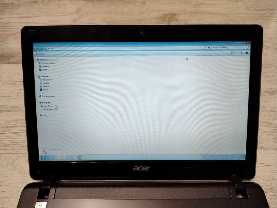 Matryca 11.6" z całą klapą i zawiasami Acer Aspire One V5-121