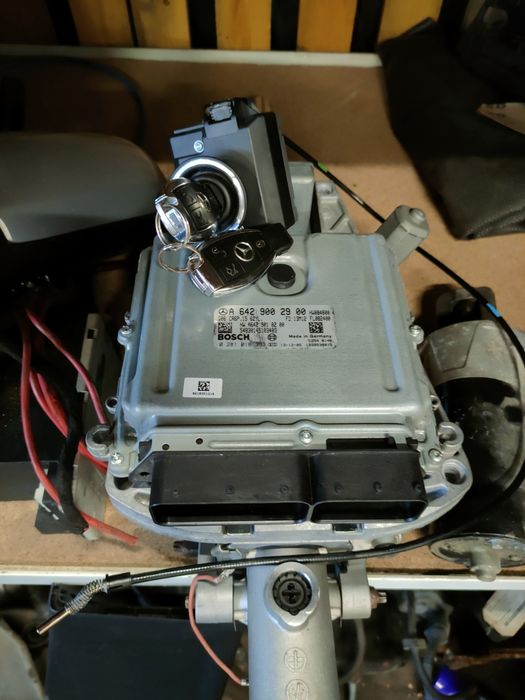 Mercedes W204 lift c300 cdi kluczyk sterownik stacyjka rygiel pakiet