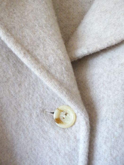 Casaco de lã cintado para senhora