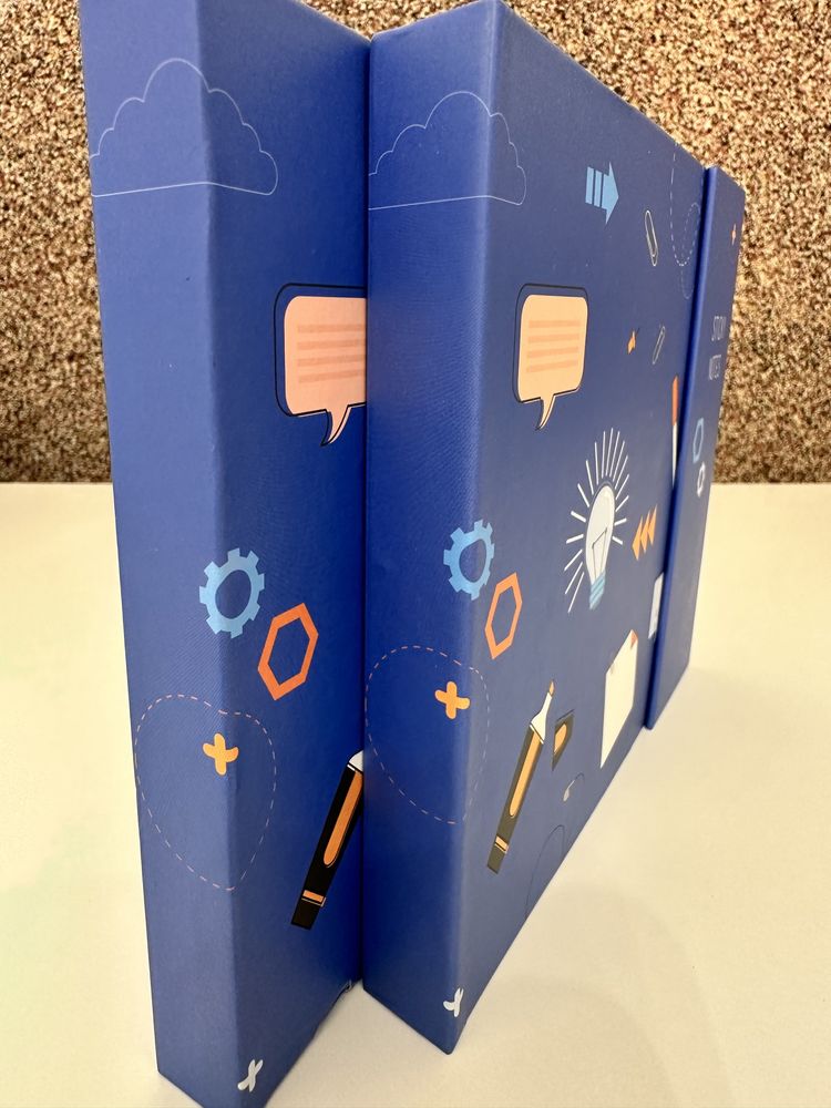 Щоденник з стікерами UNITED OFFICE синій-різнобарвний