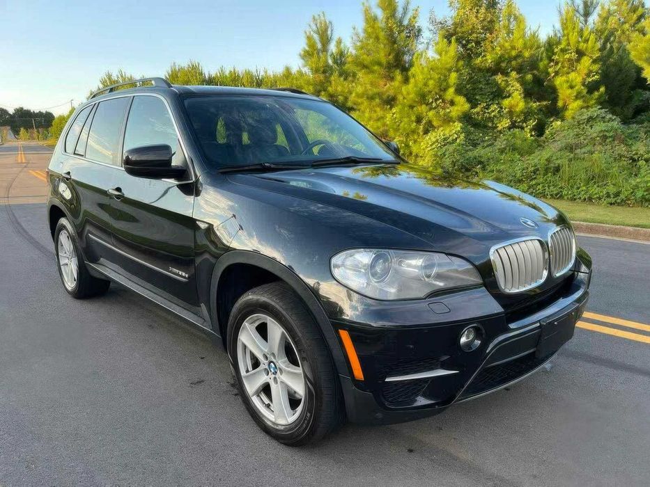 BMW X5 xDrive35d      2013