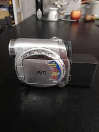 Sprzedam cyfrową kamere JVC model GR230E